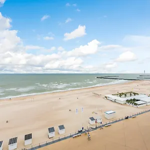 https://seaview-apartment-for-2-in-ostend.ostend-hotel.net